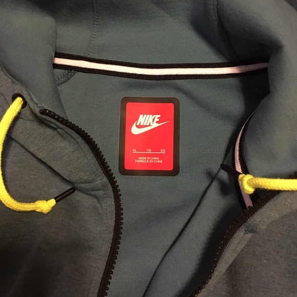 ‼️❌SOLD❌‼️Men's Nike Tech Fleece - Picture 3 of 4