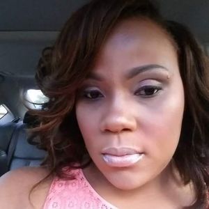 Meet your Posher, Keisha