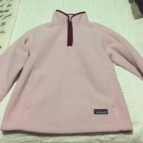 Patagonia pink pullover 💕