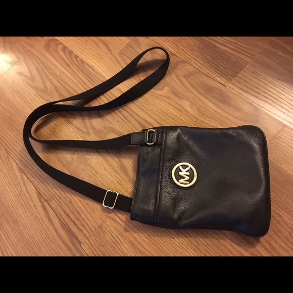 Michale Kors Satchel Purse