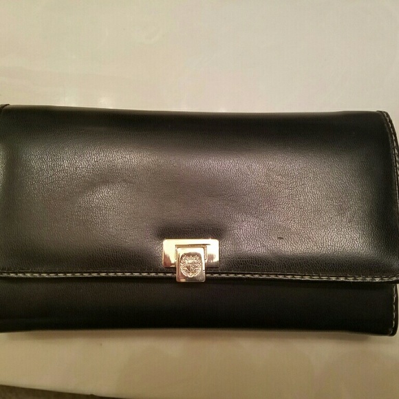 Liz Claiborne wallet