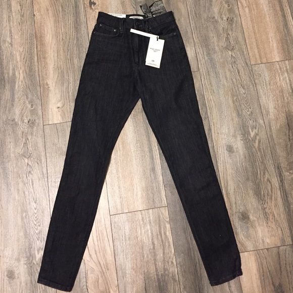 Zara Black Body Frame 360 jeans