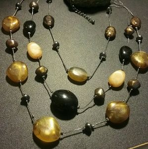 Beautiful  3 S4 gold and black  necklace