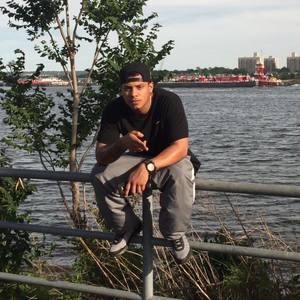 Meet your Posher, Justin