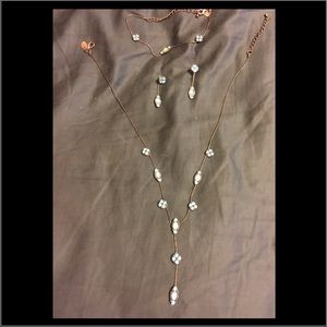 Necklace bracelet earrings