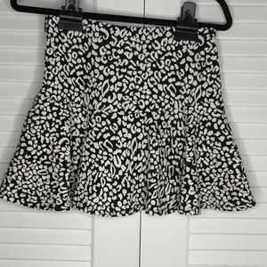 Guess Skirts - Guess Animal Print Ruffle A-Line Skirt Guess Skirts - Guess Animal Print Ruffle A-Line Skirt