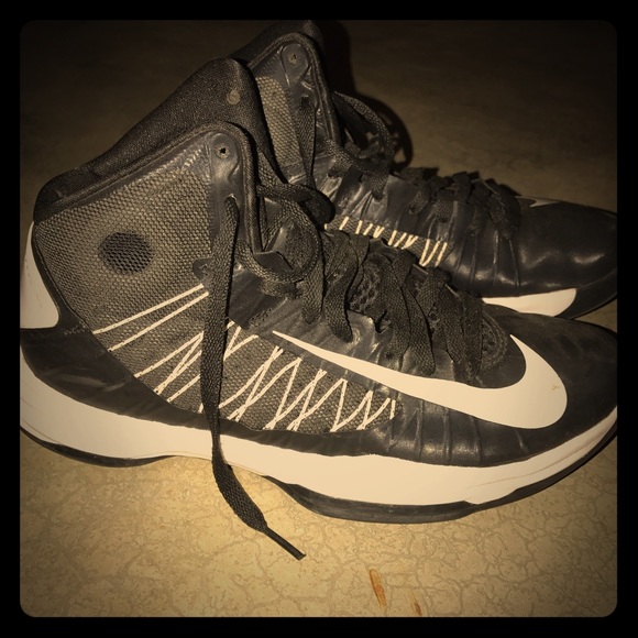 Nike basketball hyperdunk