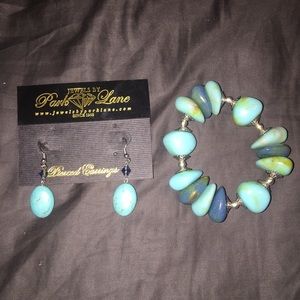 Bracelet and earrings