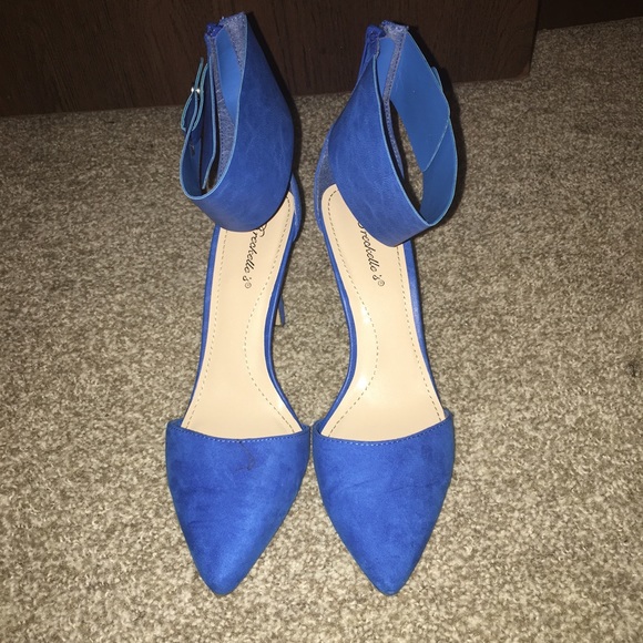 🆕 Blue Ankle Strap By Breckelle's