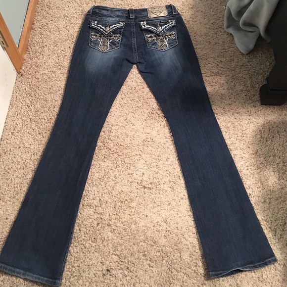 Size 28 miss me jeans