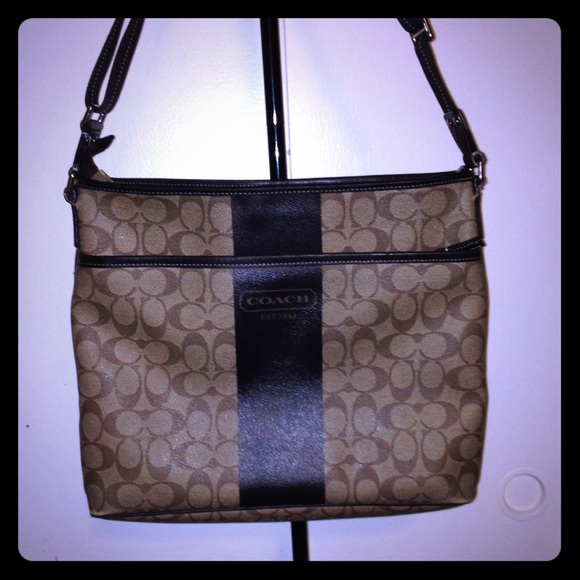 Authentic large/medium coach