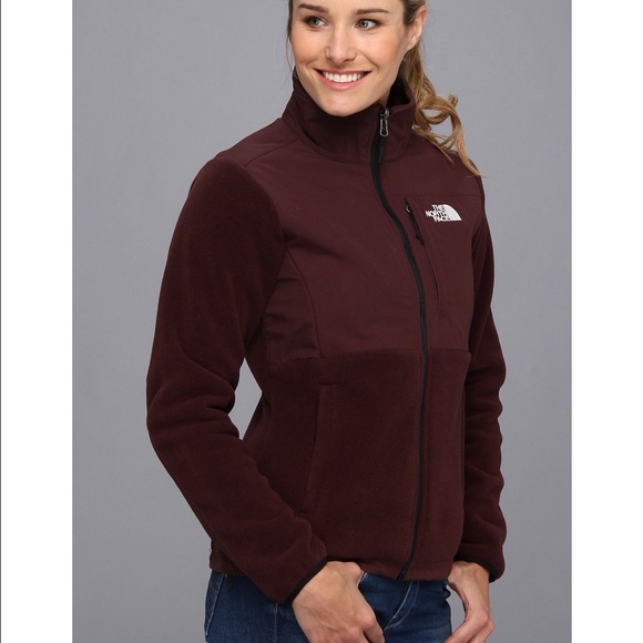 Brown north face Denali jacket size small