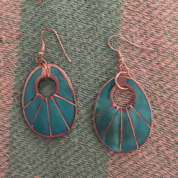Drop earrings