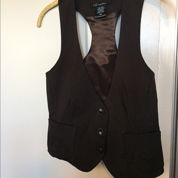 Racer back brown pinstripe vest w/ pockets