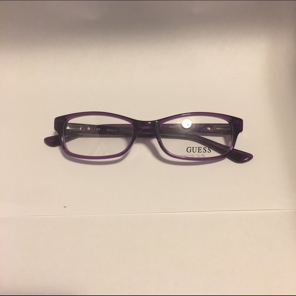 GUESS Eyewear GU2517