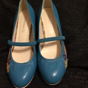 Turquoise blue mini wedge shoes