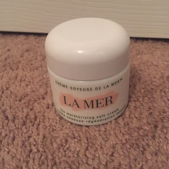 La Mer moisturizing soft cream