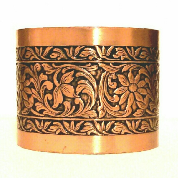 Vintage Jewelry - ⬇️{Coppercraft} νιитαgє copper cuff