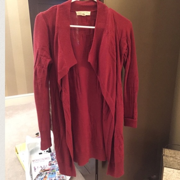 URBAN OUTFITTERS red cardigan! Size small!!