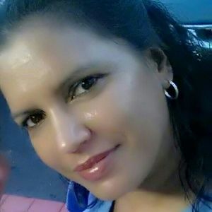 Meet your Posher, Ana ivis