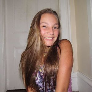 Meet your Posher, Avery