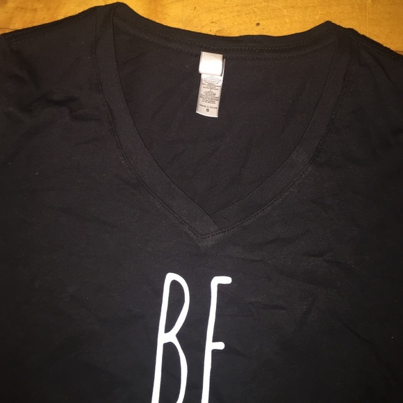 BE FREE VNECK!! - Picture 3 of 4