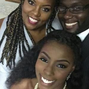 Meet your Posher, Aisha