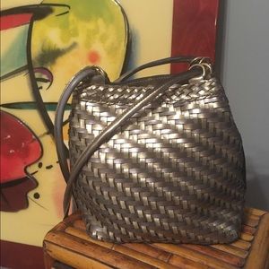 Metallic faux leather shoulder bag.