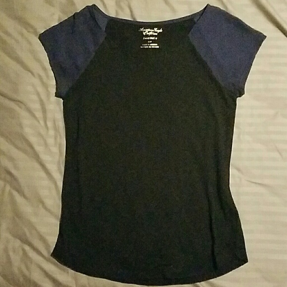 American Eagle Festival T Shirt - Picture 1 of 3