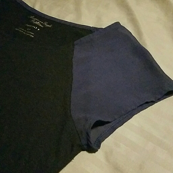 American Eagle Festival T Shirt - Picture 3 of 3