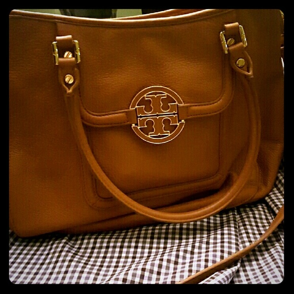 Tory Burch Accessories - Tori Burch large handbag