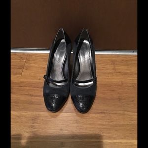 Anne Klein Navy Suede/Leather Mary Janes