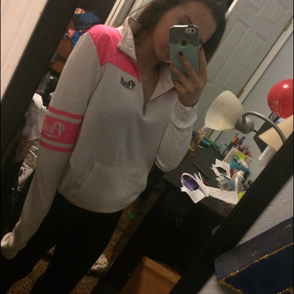 ON HOLD VS pink quarter zip