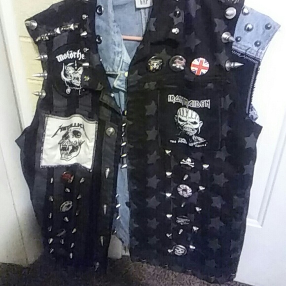 Vest - Picture 3 of 3