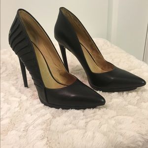 L.A.M.B Black Pumps