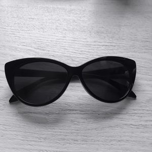 black cat eye sunglasses