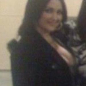 Meet your Posher, Leila