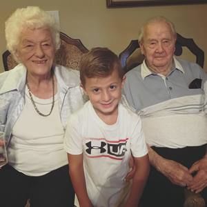 Meet your Posher, Dustinandbeth