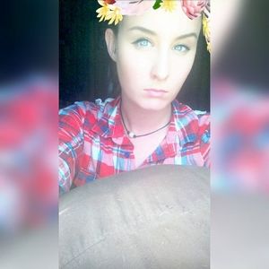 Meet your Posher, Sierra