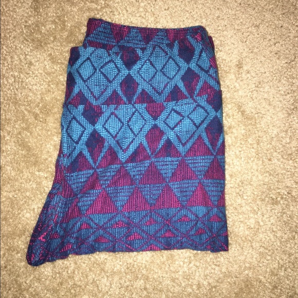 LuLaRoe OS Aztec Leggings