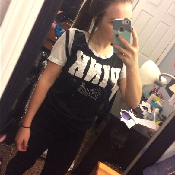 VS pink shirt