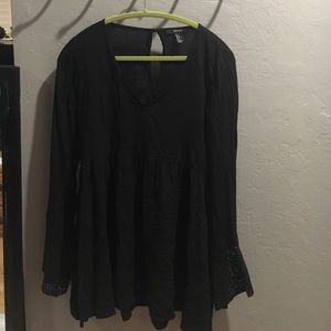 Forever 21 black long sleeve dress