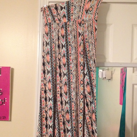 Maxi skirt