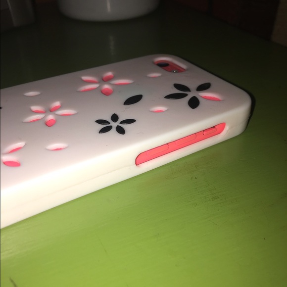 iPhone 5c case - Picture 3 of 4