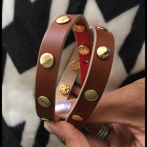 Tory Burch two-tones double wrap bracelet - Picture 3 of 4