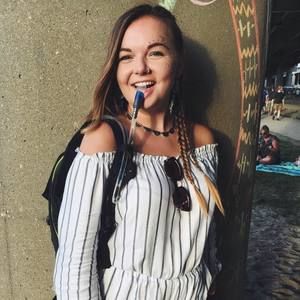 Meet your Posher, Alex