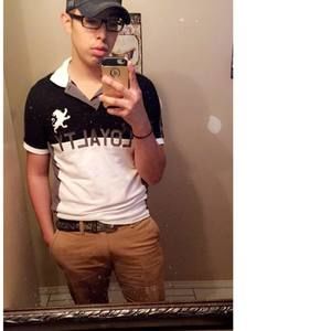 Meet your Posher, Carlos