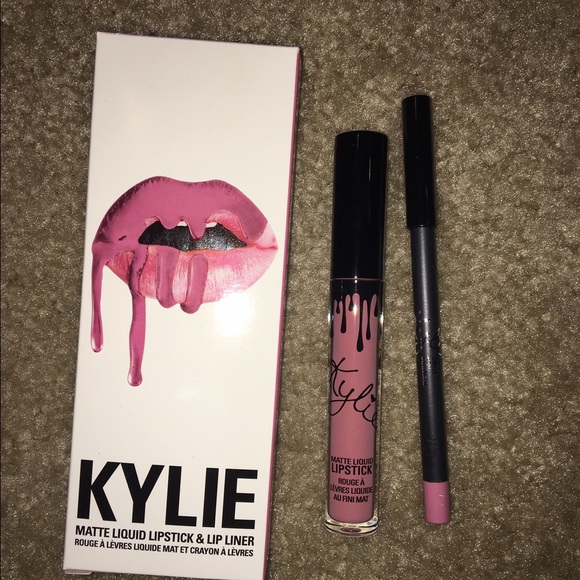 Brand New Kylie Lipkit Smile