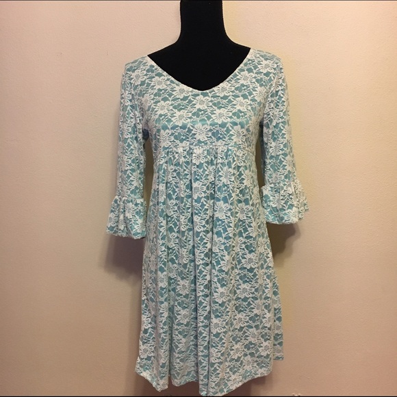 reborn Dresses & Skirts - Reborn brand lace overlay midi dress medium.