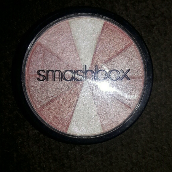 Smashbox fusion soft lights highlighter